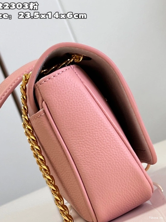 Affordable VUITTON LOUIS TWIST-23.5*14*6 cm 0821